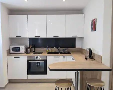 Studio Renove Coeur Pieton โทนง-เลส์-แบงส์ ภายนอก รูปภาพ