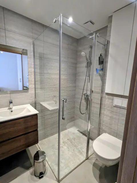 Studio Renove Coeur Pieton โทนง-เลส์-แบงส์ ภายนอก รูปภาพ